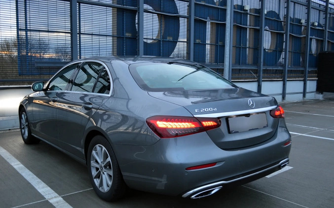 Mercedes-Benz Klasa E cena 173000 przebieg: 68200, rok produkcji 2021 z Wrocław małe 79